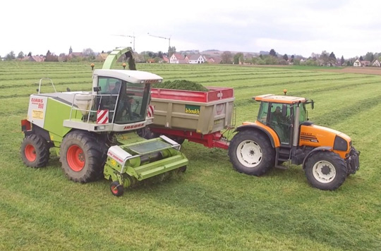 Claas tracteur Renault
