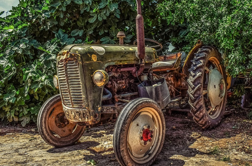 Tracteur ancien