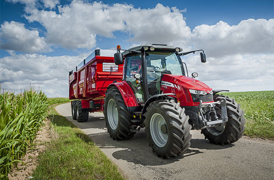 Massey Ferguson MF 5700